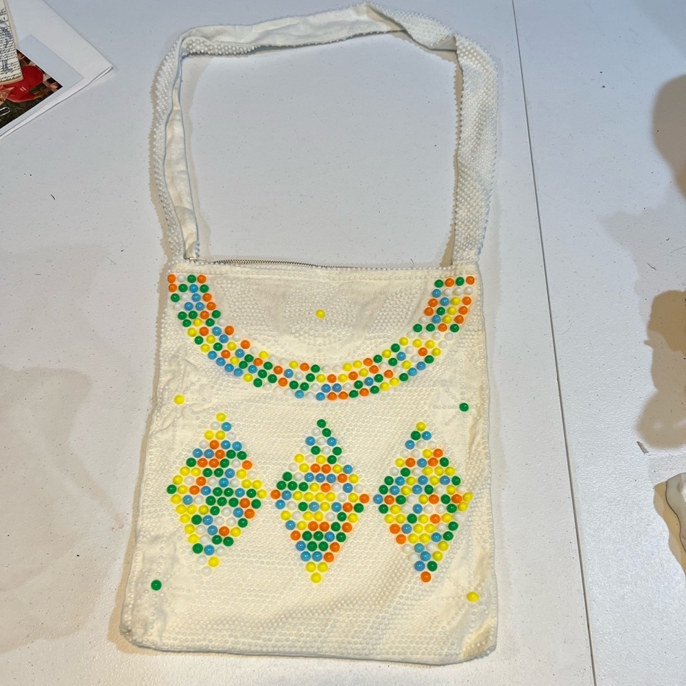 👜 Vintage Colorful Beaded White Shoulder Bag